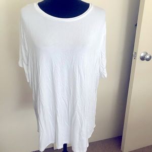 Old Navy XXL white tee shirt NWT